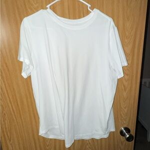 Lululemon Athletica White Short Sleeve Tee